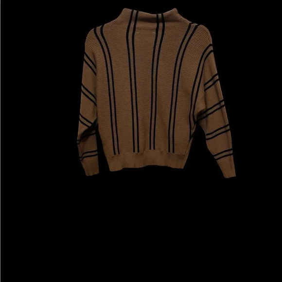 Magaschoni Sweater Size Small finale price - Picture 4 of 12